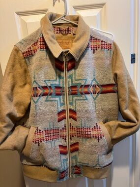 Powder River Aztec-Print Taupe Zip Jacket Panhandle Collection